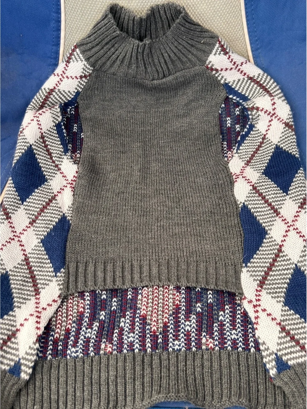 Vibrant Life Dog Medium Turtleneck Sweater with Argyle and Patterned Sleeves